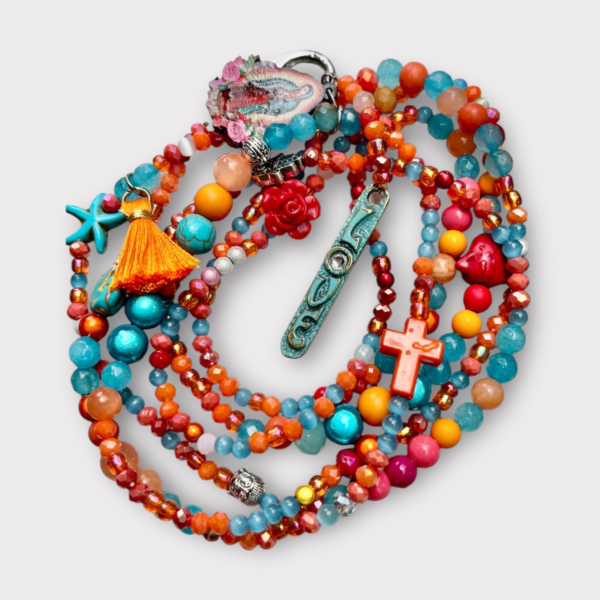 Lange Statement Kette mit Anhänger LOVE