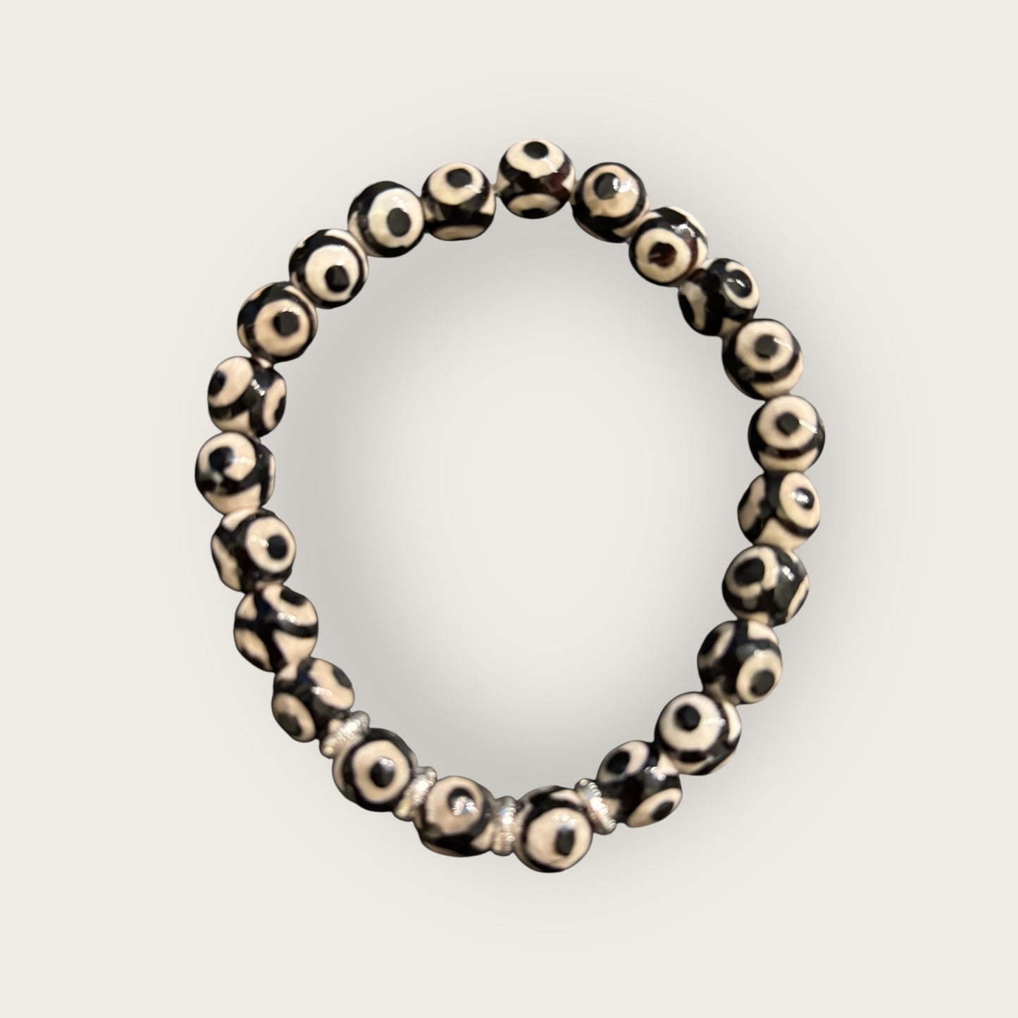 TIBET - Armband aus Dzi Beads