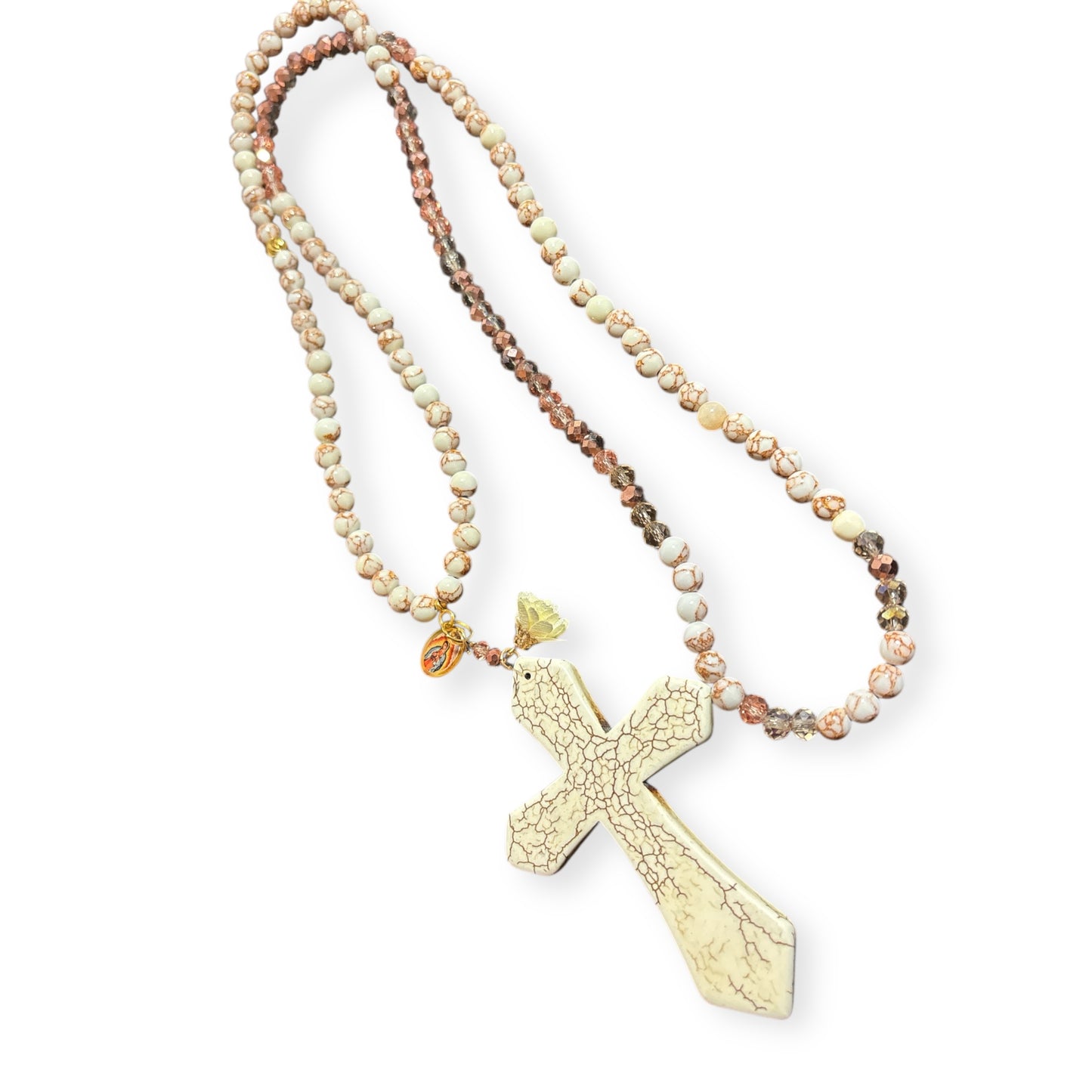 Lange Kette mit Kreuzanhänger