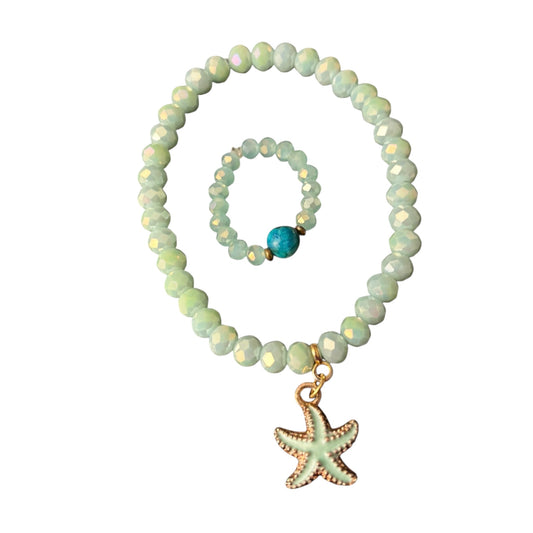 schmuckset-armband-ring-aus-glitzernden-perlen