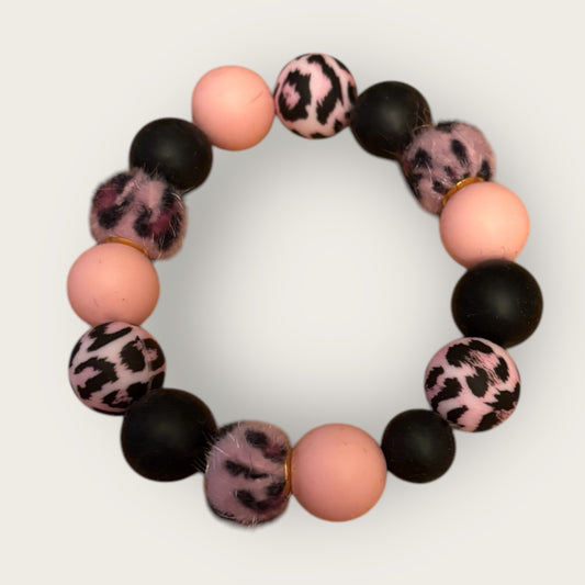 Armband LEO ROSA aus Silikonperlen mit Perlen im Leo Design