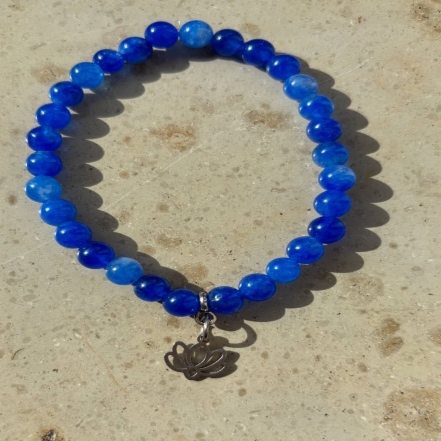 Armband mit Anhänger Lotusblume