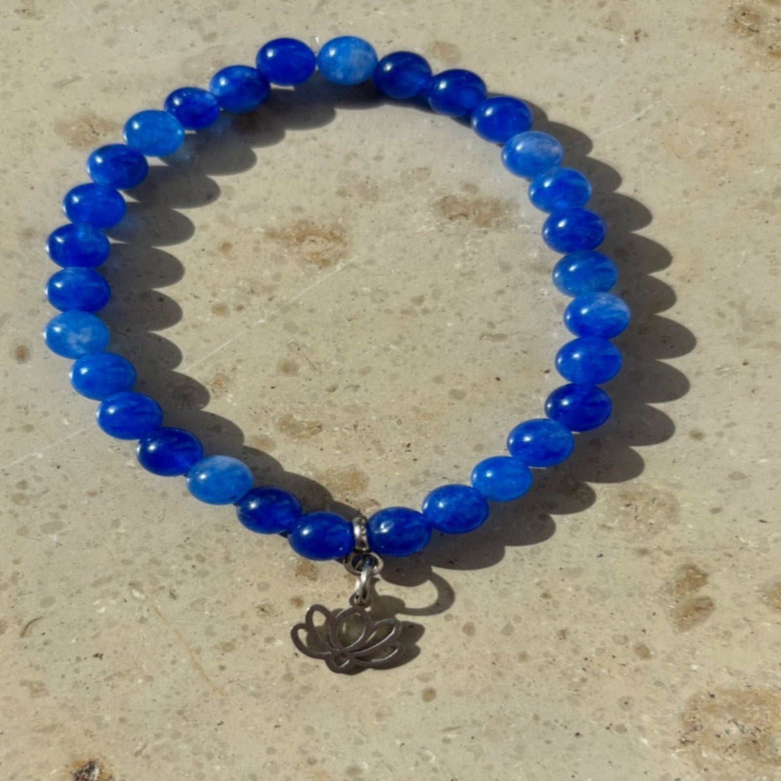 Armband mit Anhänger Lotusblume
