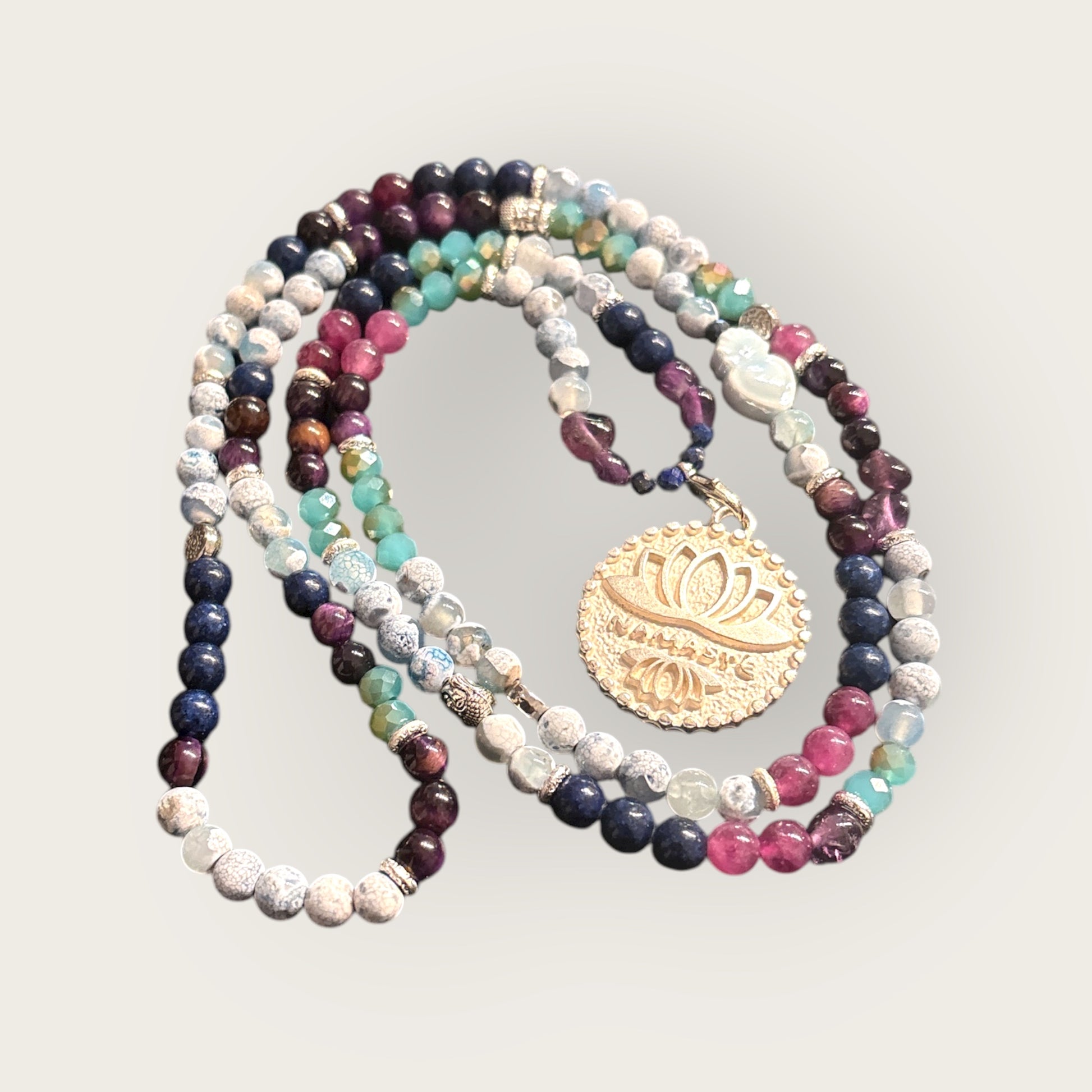 Boho Kette mit Lotusblüten Anhänger