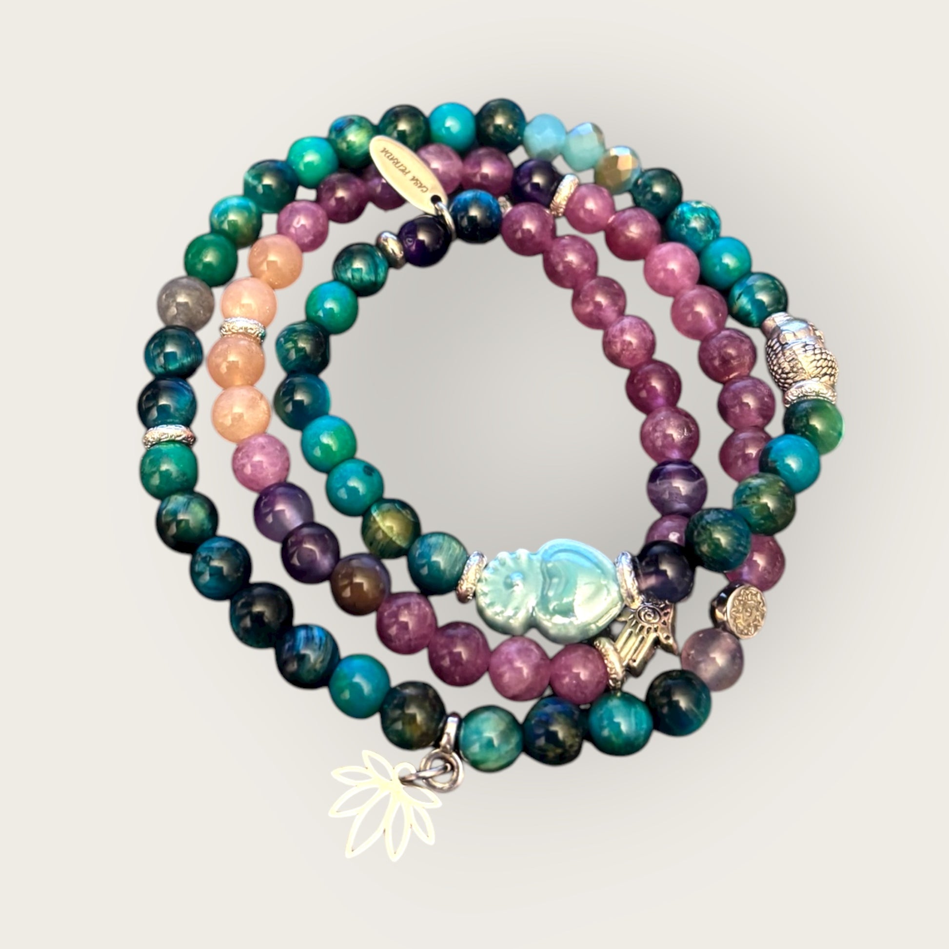 Wickelarmband aus Natursteinen mit Buddha