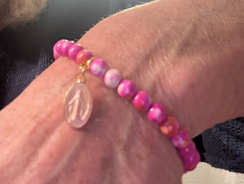 Armband mit Madonna Anhänger