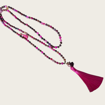 Boho Kette aus Naturstein Perlen mit Quaste