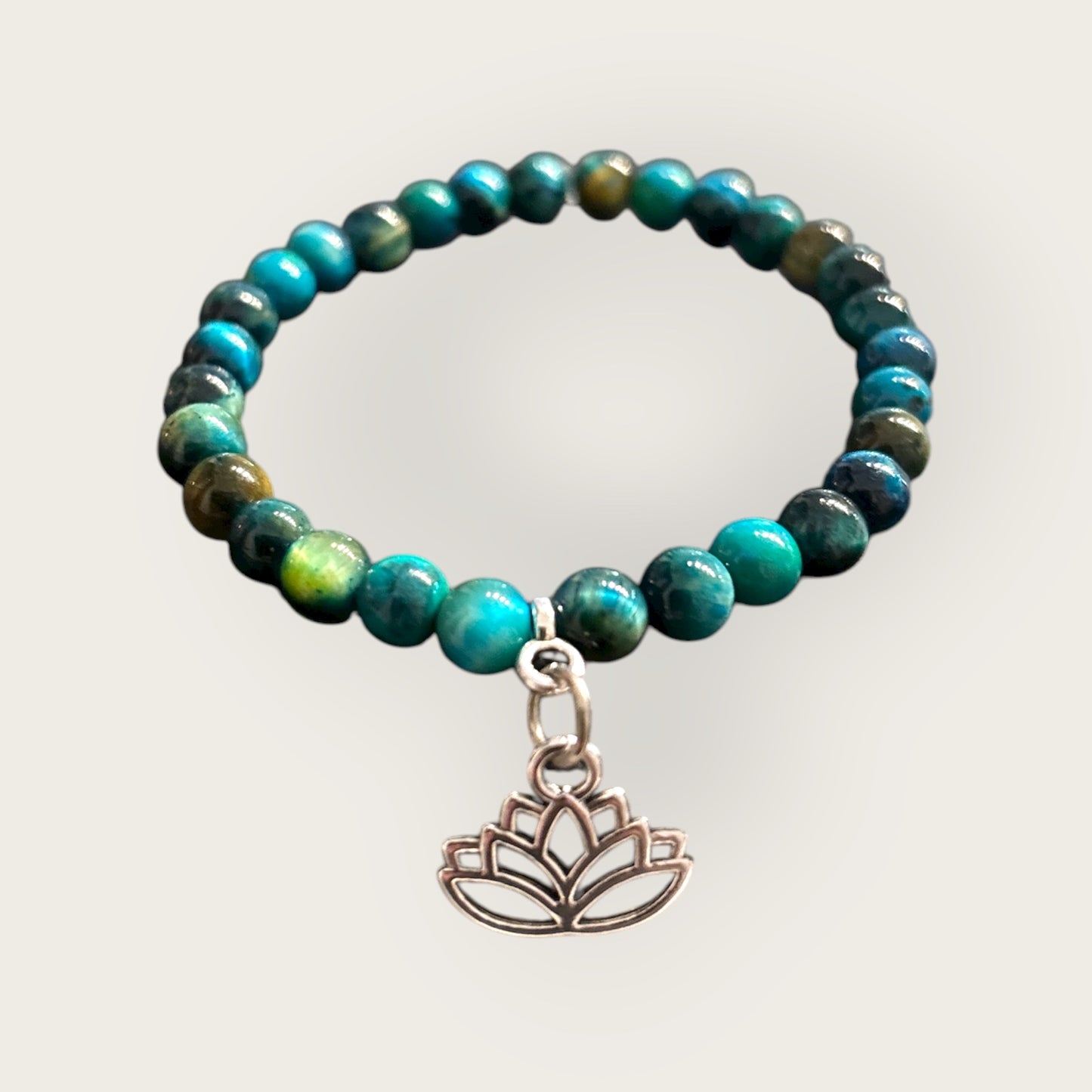 Lotusarmband aus Natursteinen
