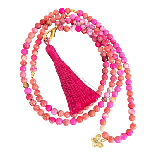 boho-kette-mit-quaste-in-pink