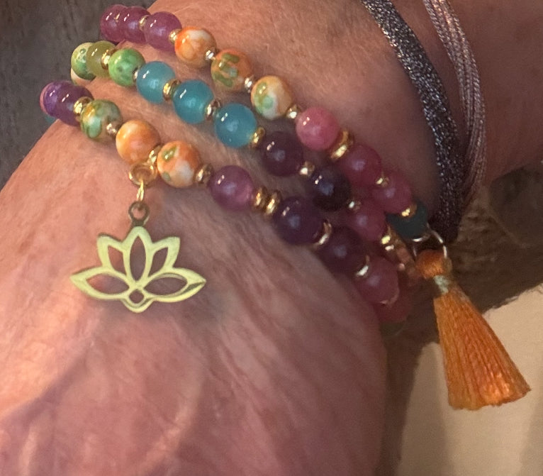 JENA - Lotusblumen Armband in bunten Farben