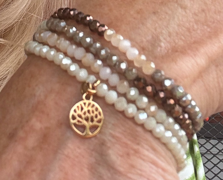 Perlenarmband zum Wickeln mit Lebensbaum Anhänger