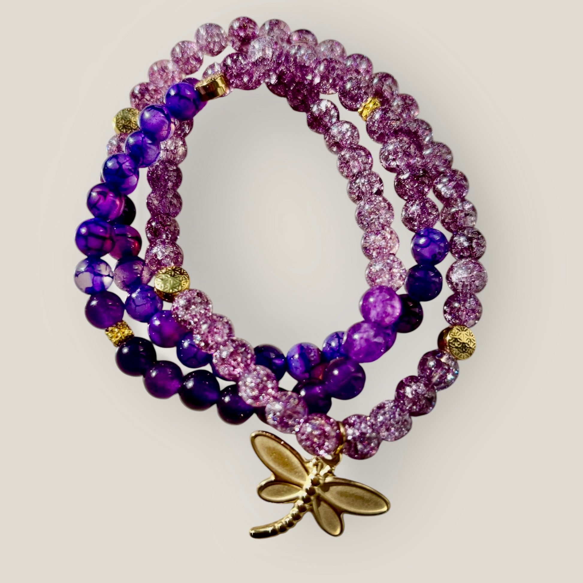 Armband mit Libellenanhänger