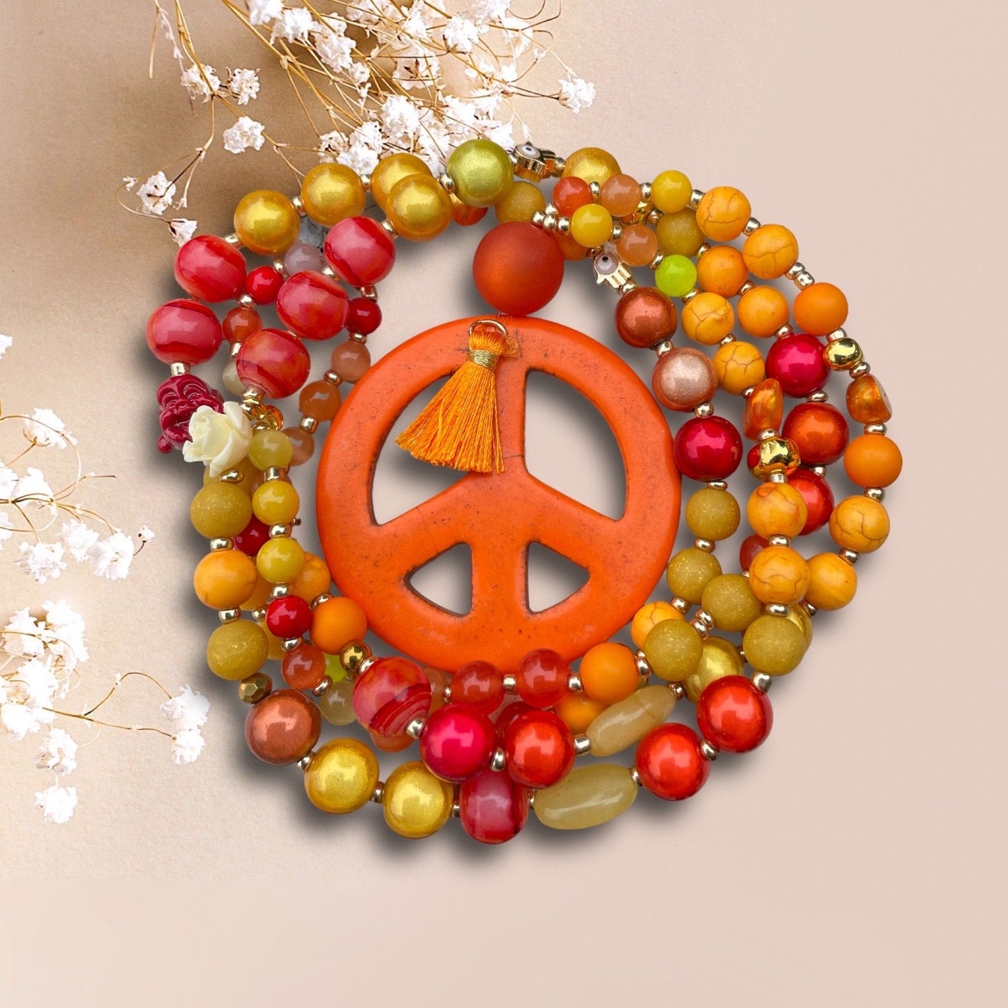 Boho Kette PEACE FOR EVER aus bunten Perlen mit einem großen Peace Anhänger