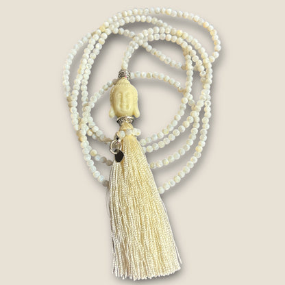Boho Kette DREAMY aus kleinen filigranen Perlen und Buddha Perle