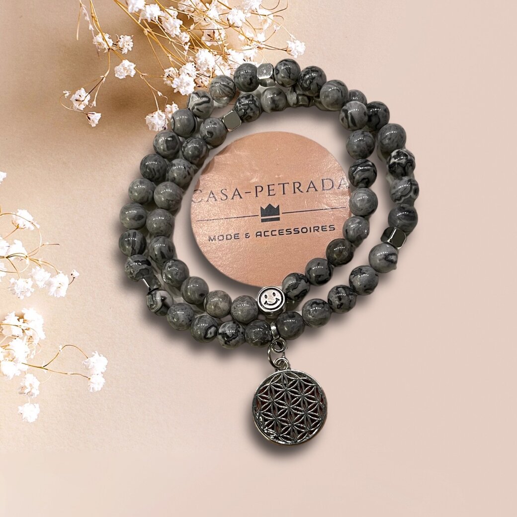 LAWAN - Edelsteinarmband aus LABRADORIT Perlen mit einem Anhänger Blume des Lebens