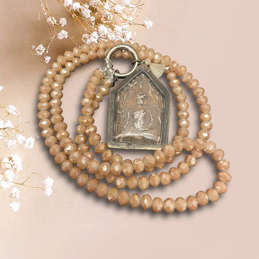 Wechselkette GLITZER THAILAND aus glitzernden Perlen mit einem Anhänger thailändischer Buddha