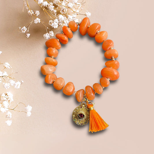 Armband aus Jade Nuggets in orange mit Anhänger